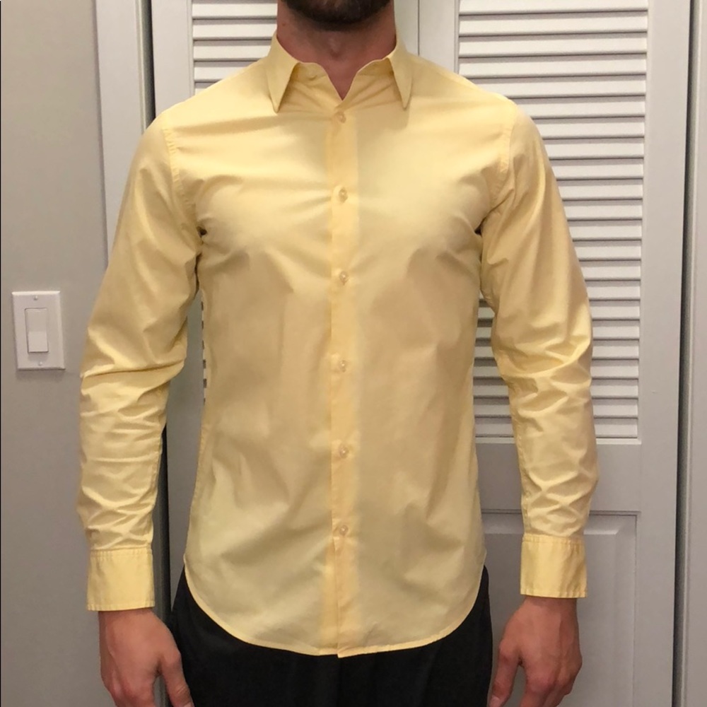 Banana Republic Yellow Button Down Medium